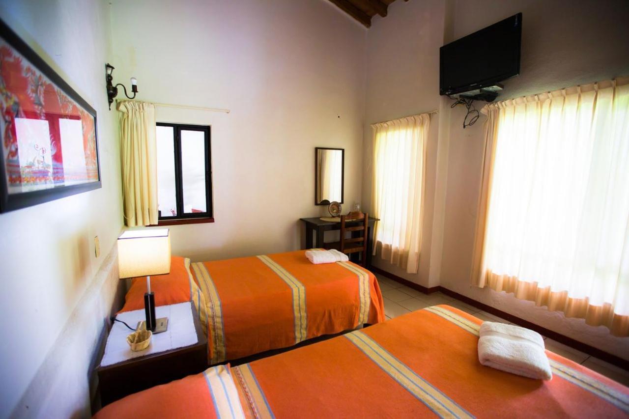 Hostal La Parroquia En Comala Екстериор снимка